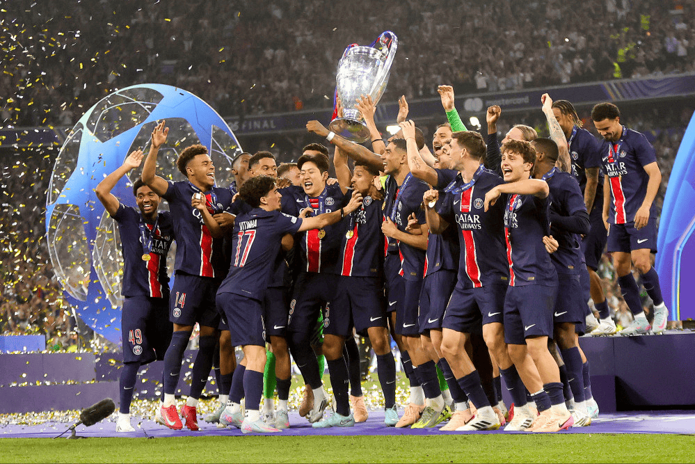 开云官网-巴黎圣日耳曼主场大捷，球员赛后激动庆祝胜利，还有什么今天最新加入他们.的简单介绍-开云官网